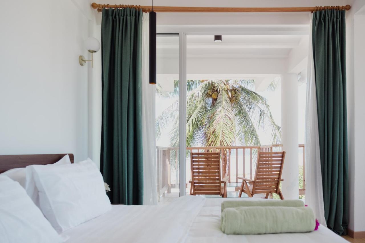 Si! Coral Inn Thulusdhoo Exterior photo